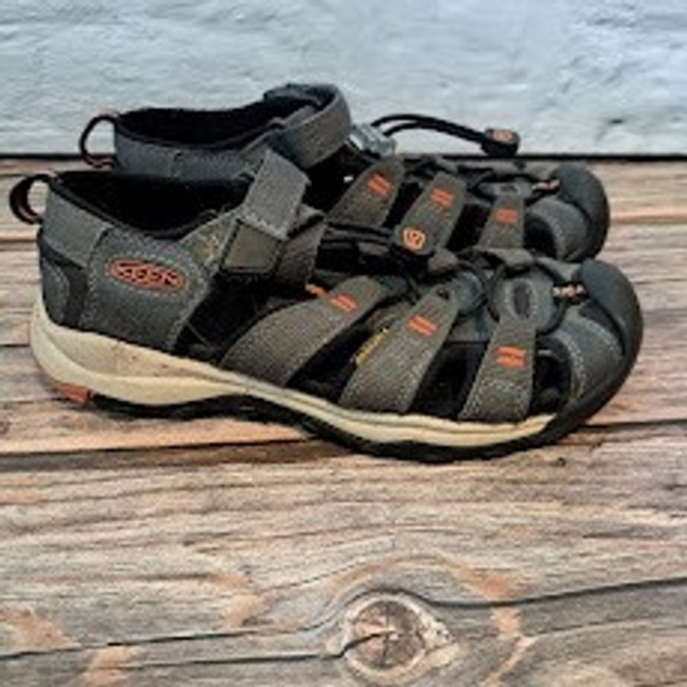Keen Newport H2 Kids Sandals Grey Orange Water Shoes Size 2 1018426